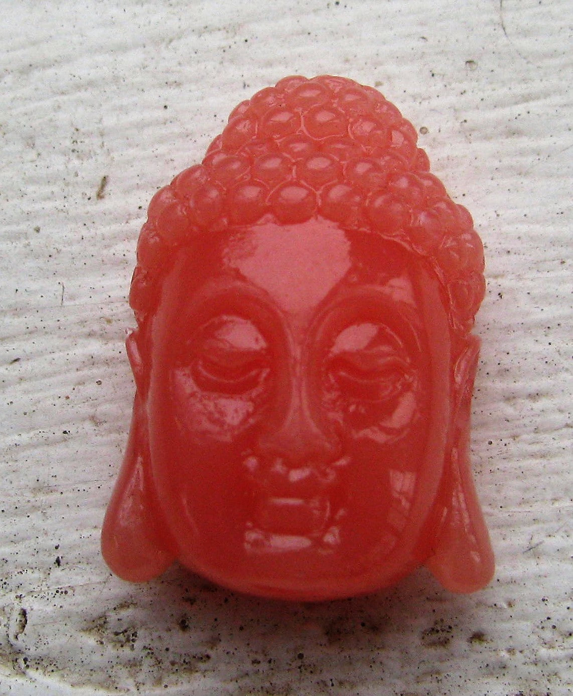 Imiterad Korall - Buddha, Korall 27x20mm, 1 styck