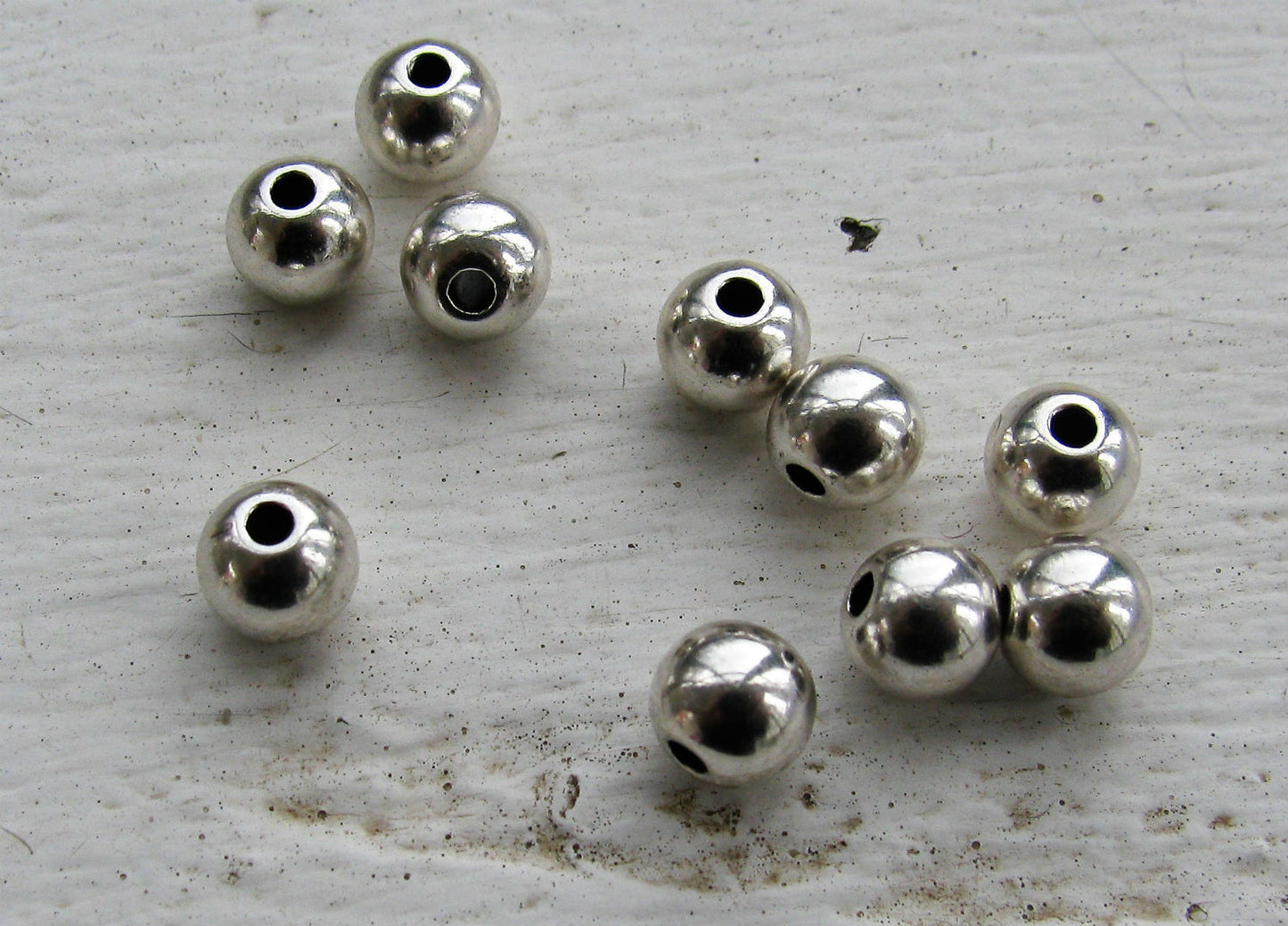 Mellandel silverfärgad - Rund, 6 mm, 10-  pack