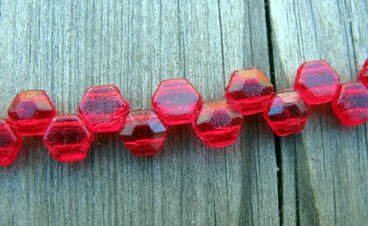 Honeycomb Jewel -  Ruby  6mm, 1 sträng