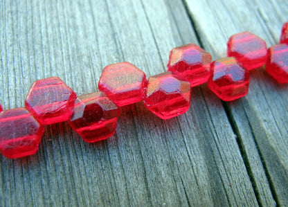 Honeycomb Jewel -  Ruby  6mm, 1 sträng