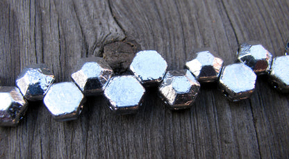 Honeycomb Jewel -  Full Labrador  6mm, 1 sträng