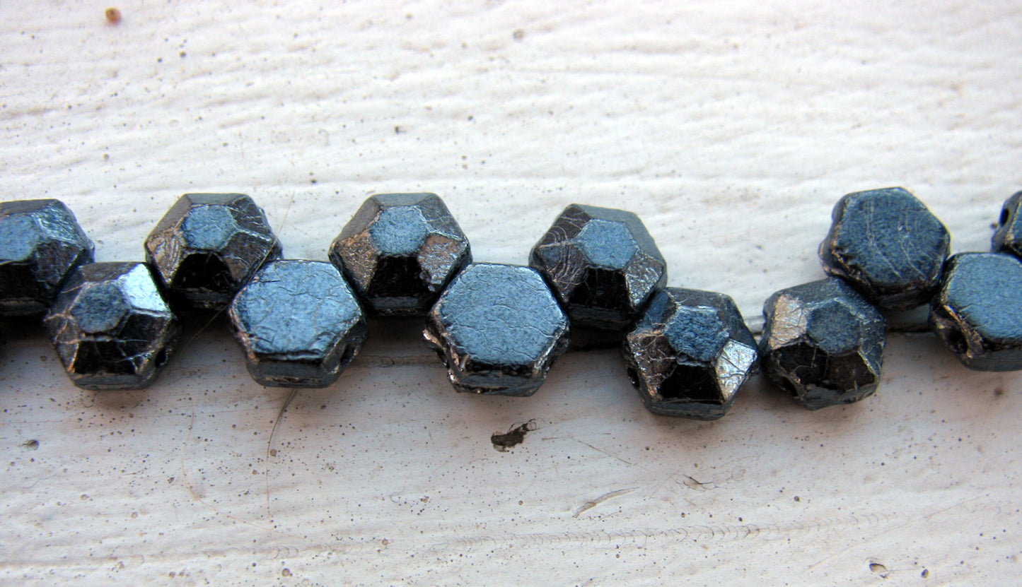 Honeycomb Jewel -  Gunmetal  6mm, 1 sträng