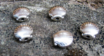 Mellandel silverfärgad - Snäcka 8mm, 5-  pack