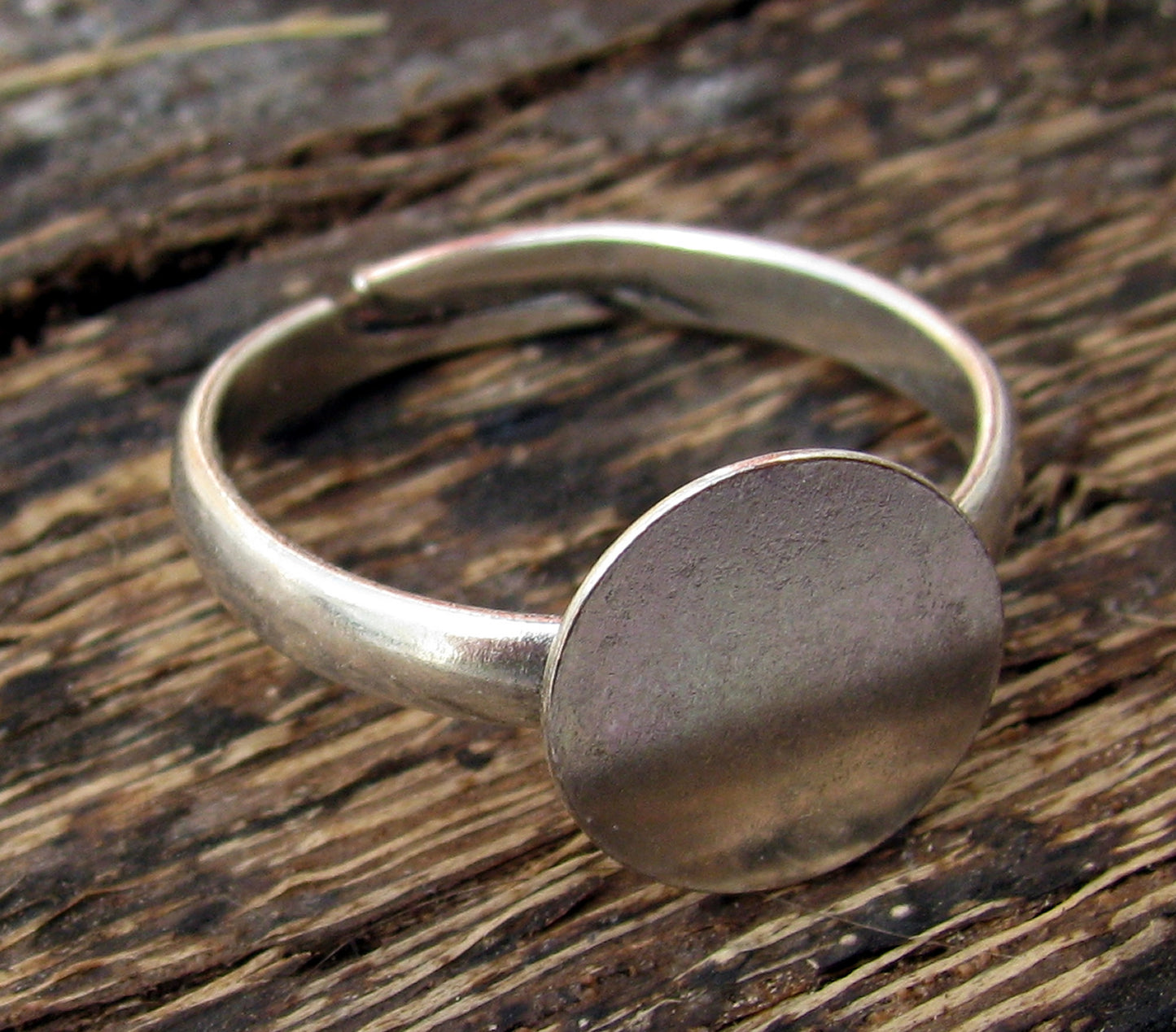 Ringstomme Silverfärgad - Platta 10 mm, 1 styck