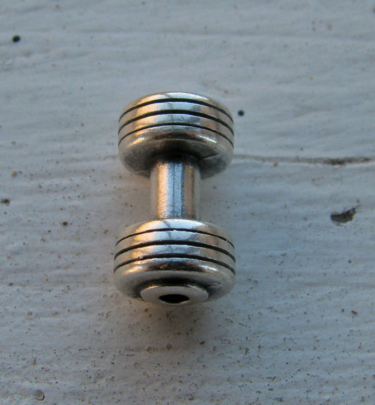 Mellandel silverfärgad - Hantel 13x8mm 1 styck