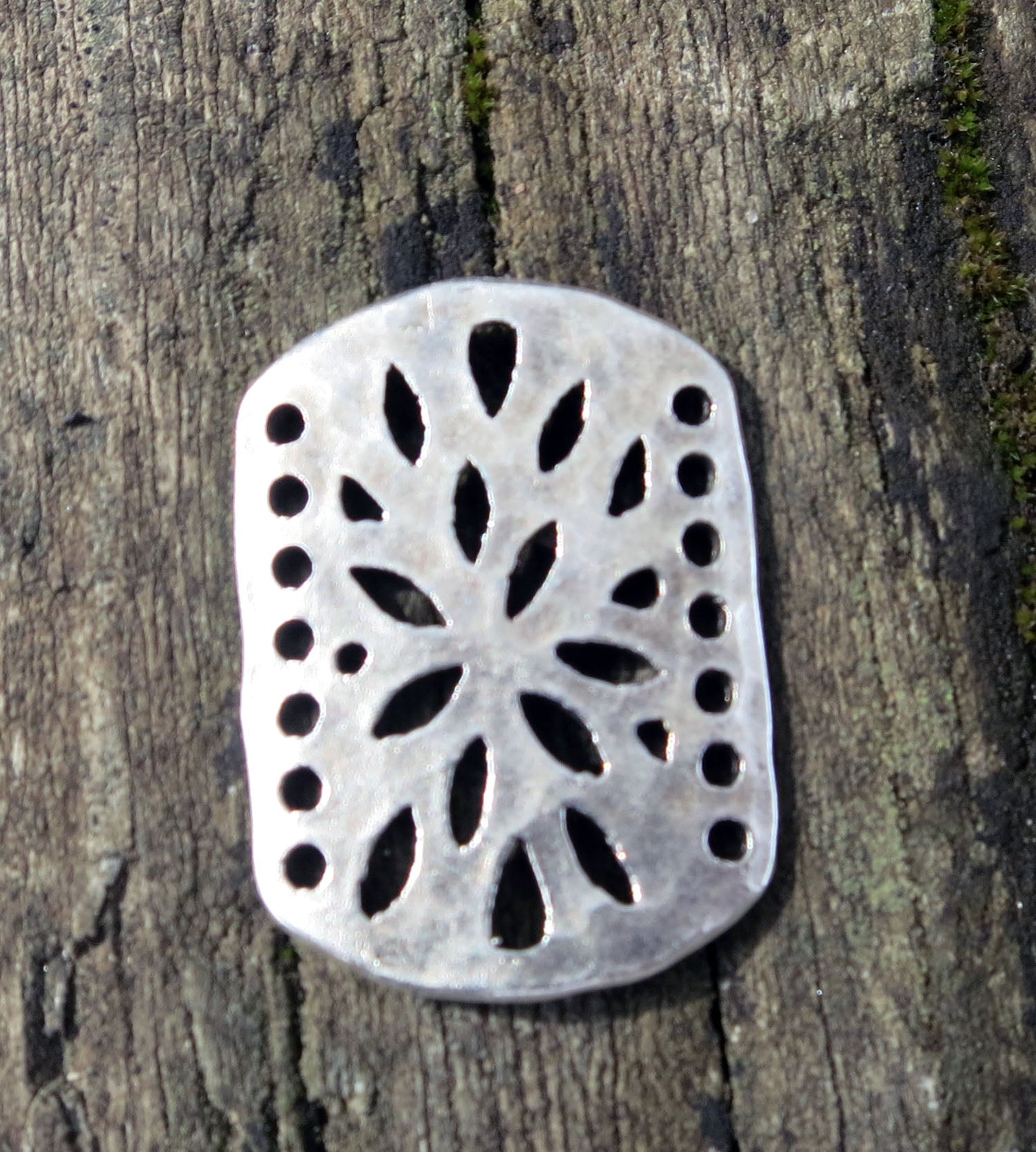 Connector Silverfärgad - Rektangel med blomma 23x17mm