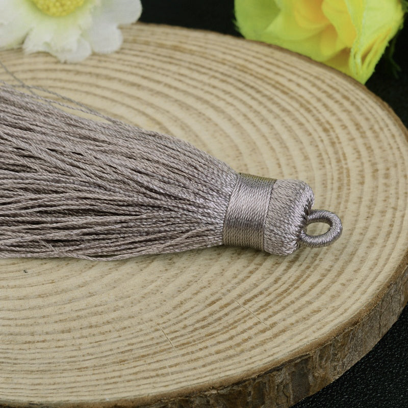 Hänge tassel polyester - Stor Grå 70-75mm 1 styck