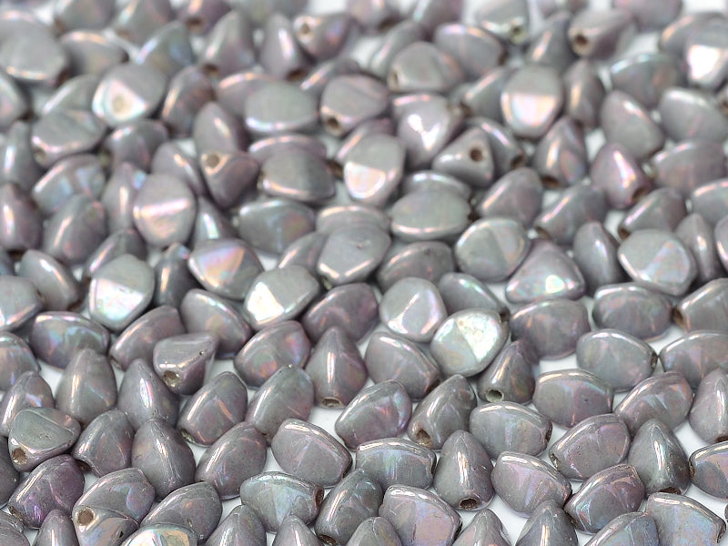 Pinch Bead - Chalk white iris 5mm