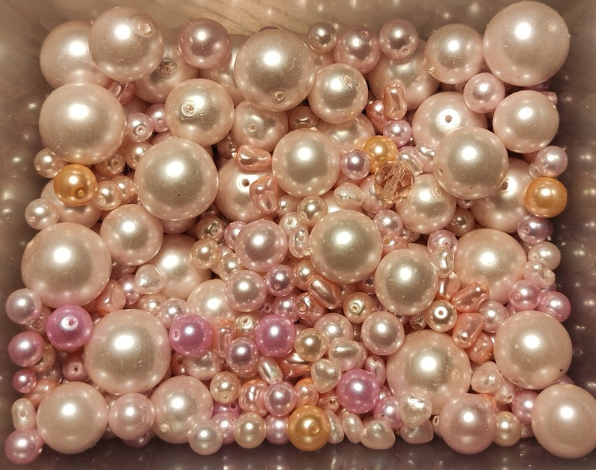 Tjeckiska vaxade glaspärlor - Rosa mix 50 gram Hilmas Pyssel