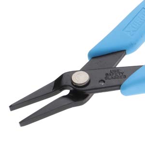 Xuron Precision Pliers - Flat nose 1 styck