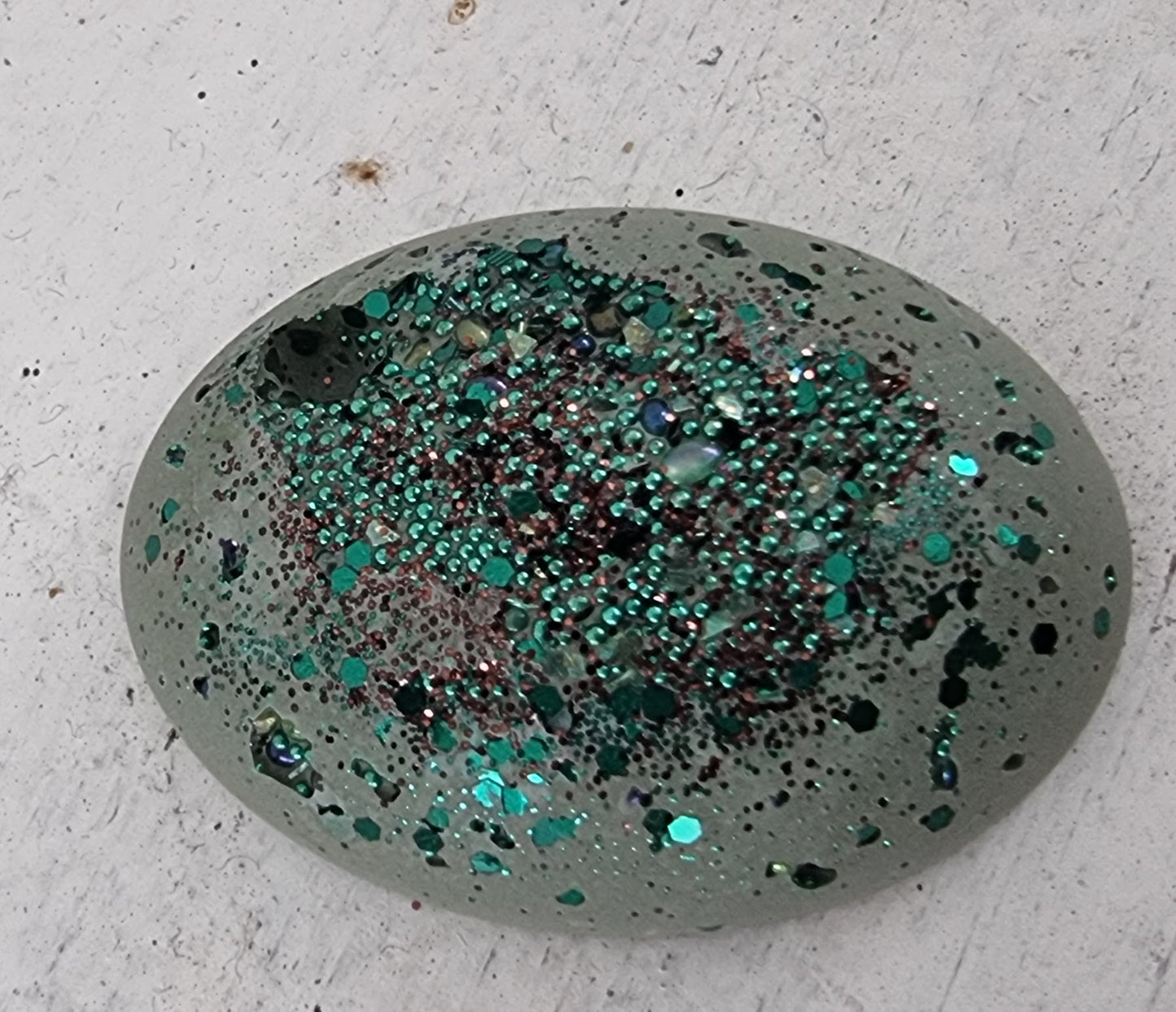 Cabochon  smyckesbetong - Oval Mörkgrön 40x30mm 1 styck