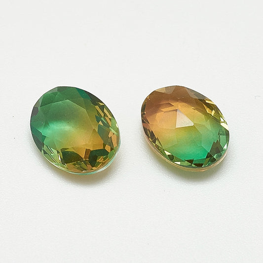 Kinesisk strass - Oval Light Topaz/Green 8x10mm 1styck