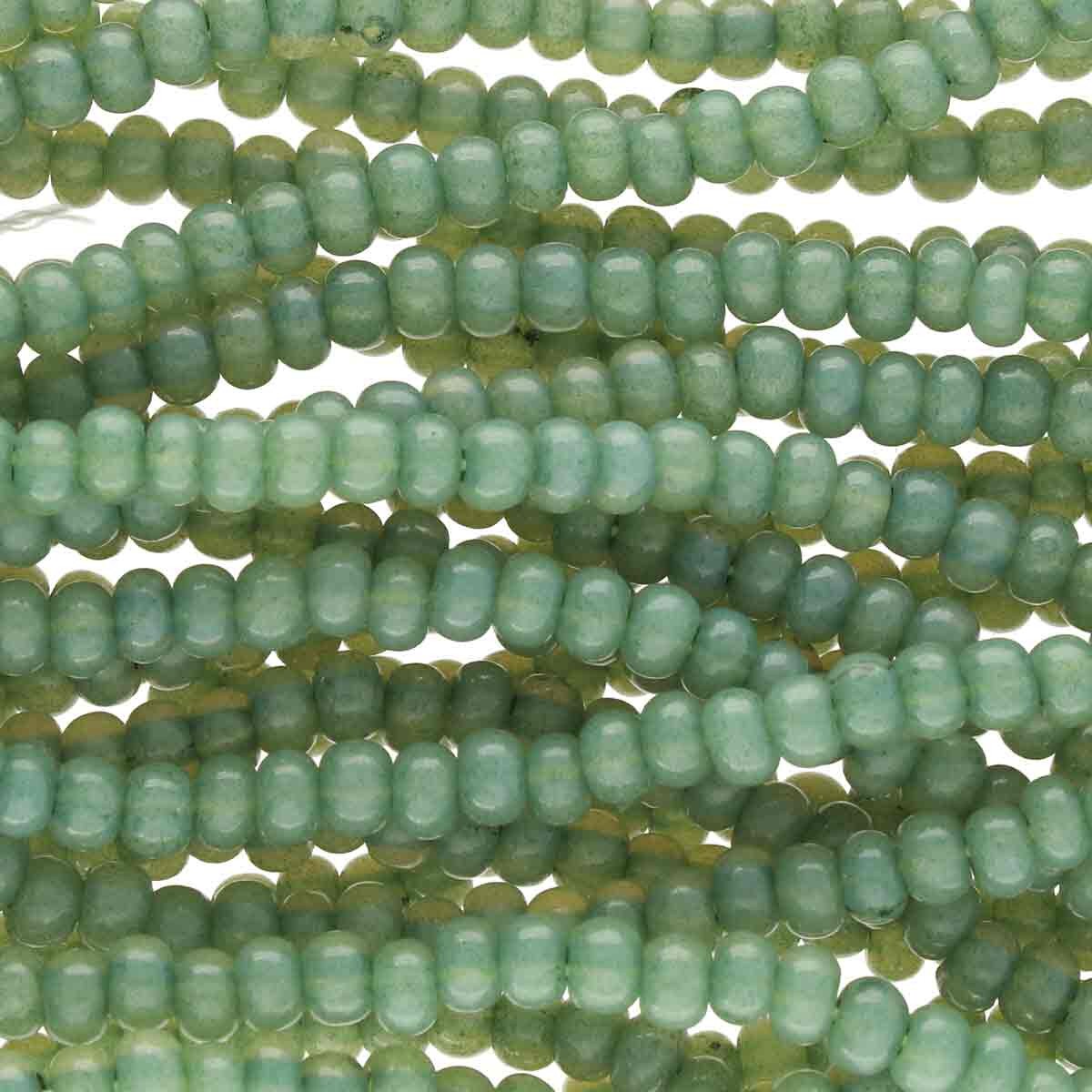 Tjeckiska seed beads - Jade Opal Solgel 11/0