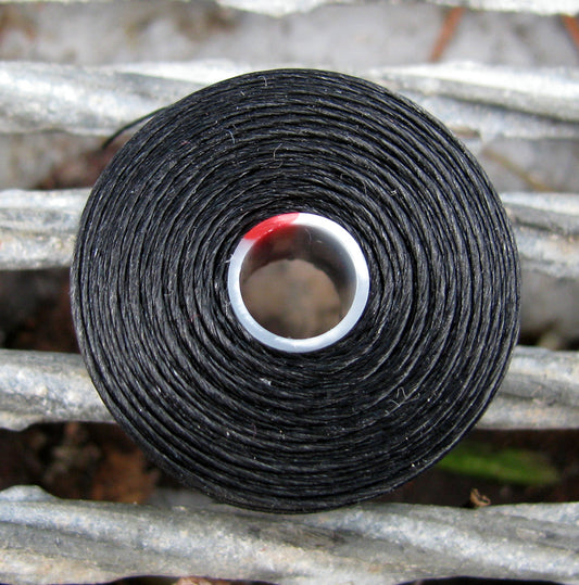 S- Lon bead thread - Black / svart strl D, 1 rulle