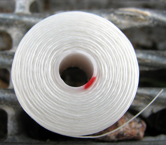 S- Lon bead thread - White / vit strl D, 1 rulle