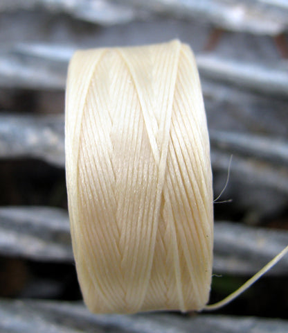 S- Lon bead thread - Cream strl D, 1 rulle