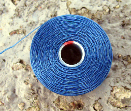 S- Lon bead thread - Capri Blue, strl D, 1 rulle