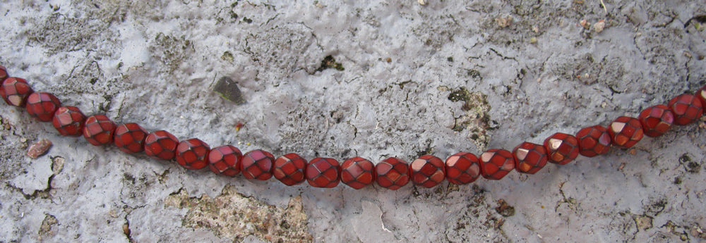 Tjeckiska Firepolish - Snake Dark Coral 6mm, 1 sträng