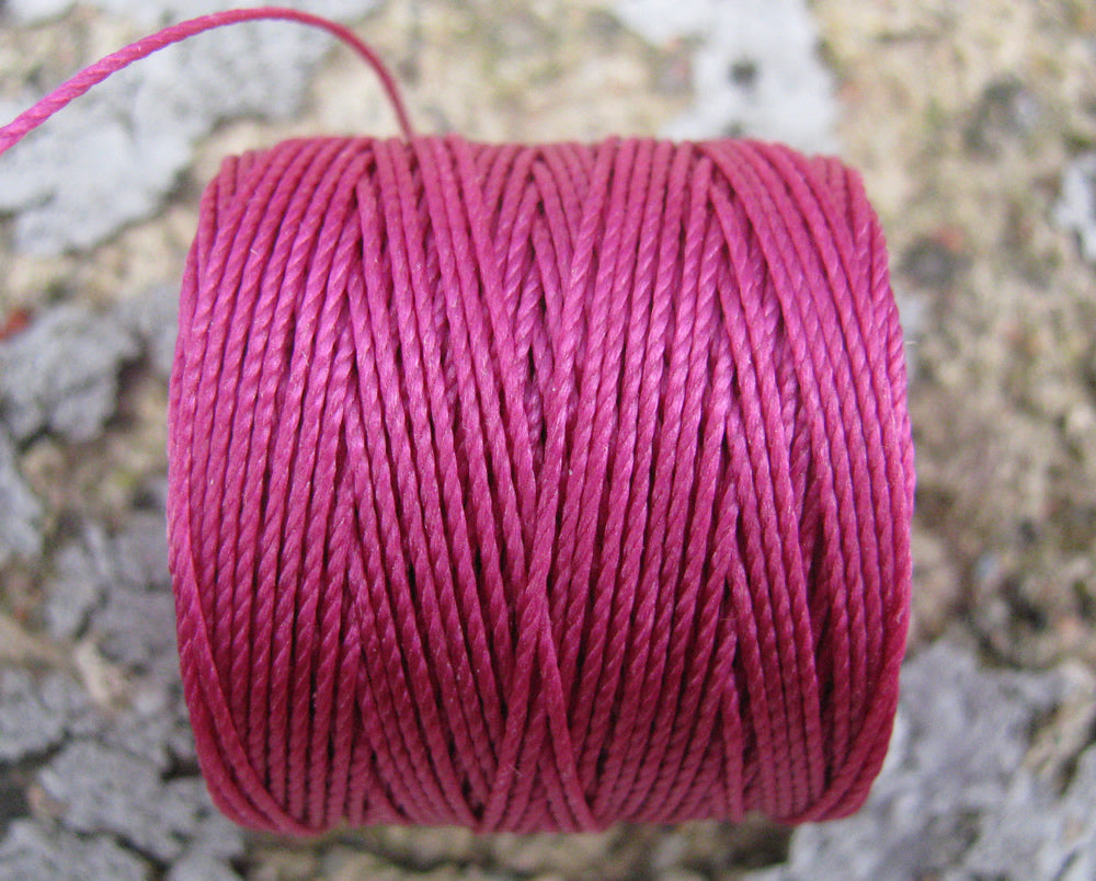 S- Lon bead cord - Magenta, 1 rulle