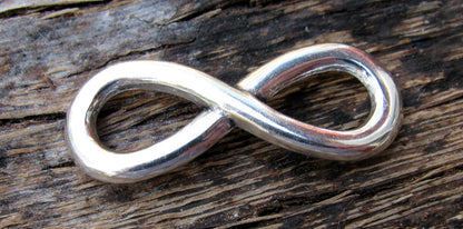 Connector infinity - Evighetstecken silverfärgad 30x12mm , 1 styck