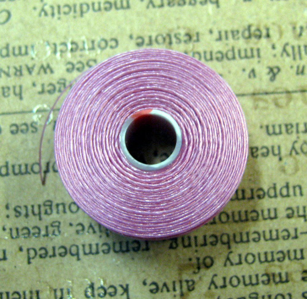 S- Lon bead thread - Light Orchid, strl D, 1 rulle