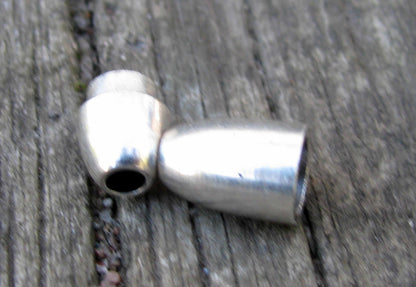 Magnetås silverfärgat -  Bullet för runda band, 3mm, 1 set