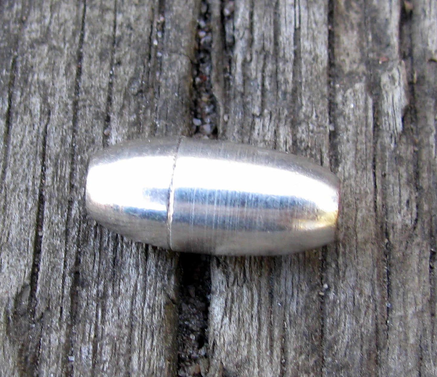 Magnetås silverfärgat -  Bullet för runda band, 3mm, 1 set