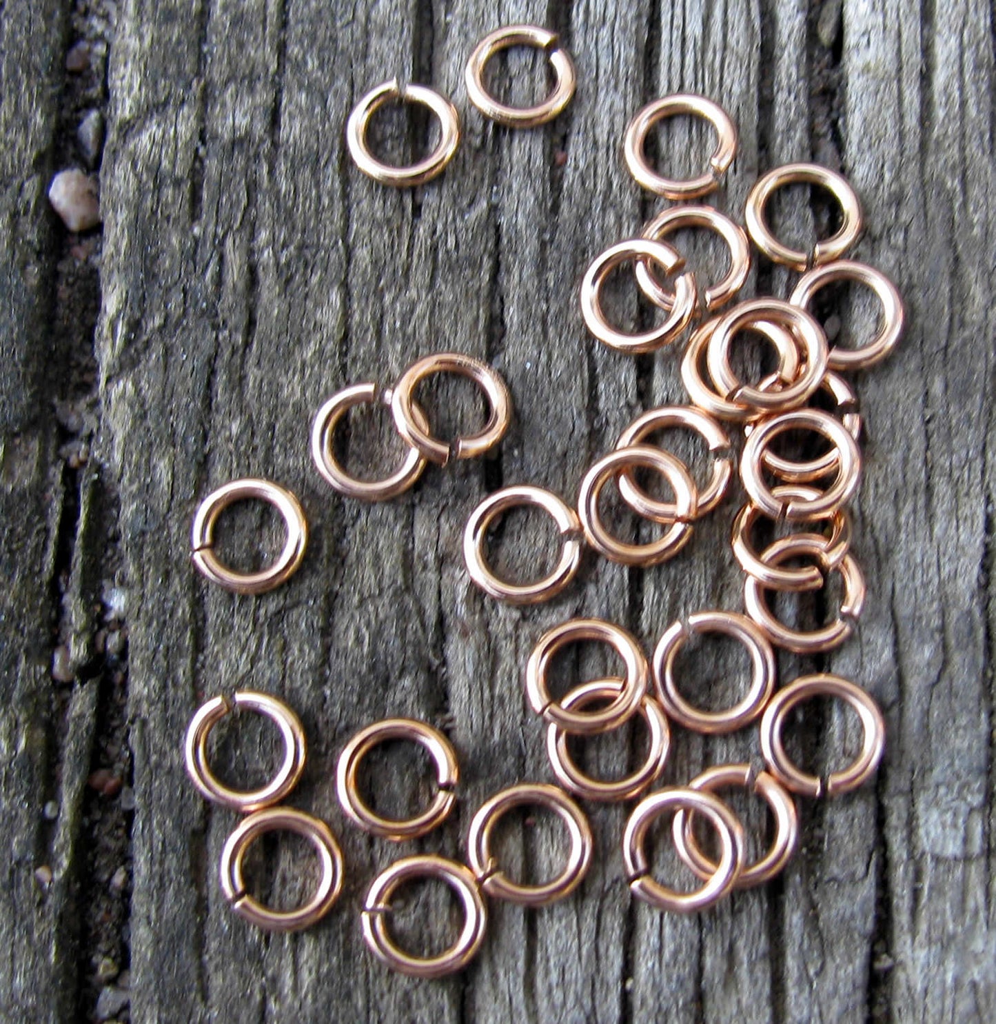 Bindringar roséguldfärgade  - 4,5x0,8 mm, 50- pack