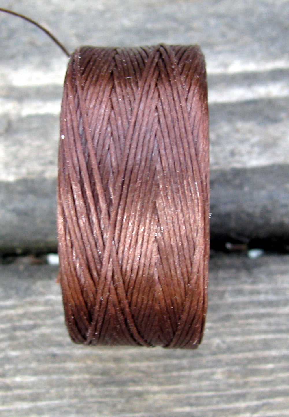 S- Lon bead thread - Brown, strl D, 1 rulle