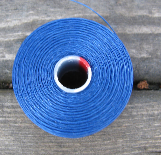 S- Lon bead thread - Royal Blue, strl D, 1 rulle