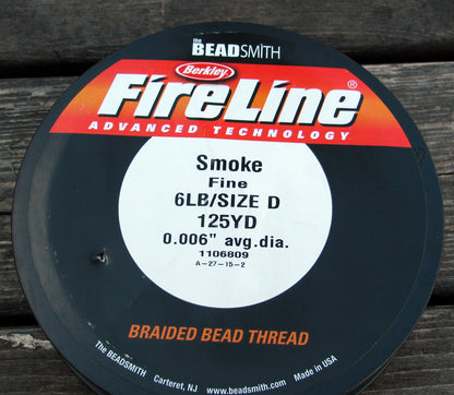 FireLine 6 LB - Smoke / mörkgrå, 125 YD