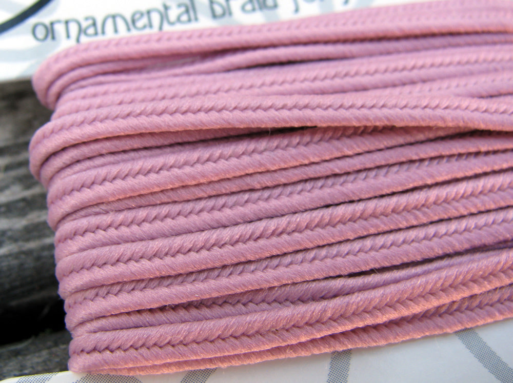 Soutache band - Mauve, 1 förpackning (3 yards)