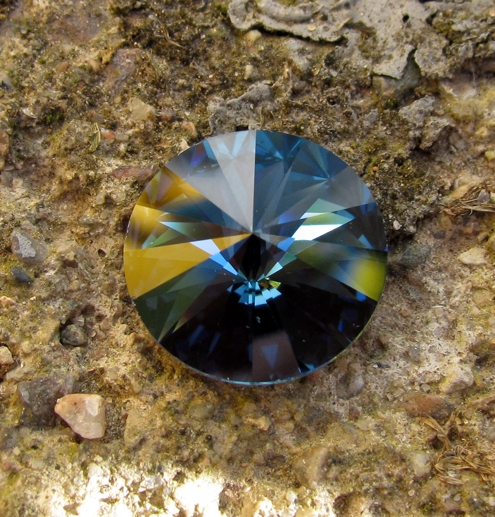 Swarovski crystals Rivoli - Montana 14mm