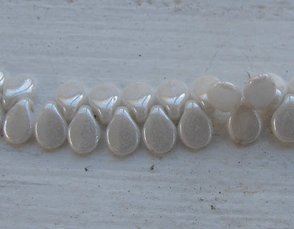 Preciosa Pip - White Alabaster Hematite, 60- pack