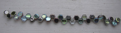 Honeycomb - Crystal Graphite Rainbow 6mm, 1 sträng