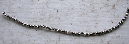 Tjeckiska Firepolish - Nickel Plate 3 mm, 1 sträng