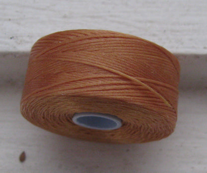 S- Lon bead thread - Tan, strl D, 1 rulle