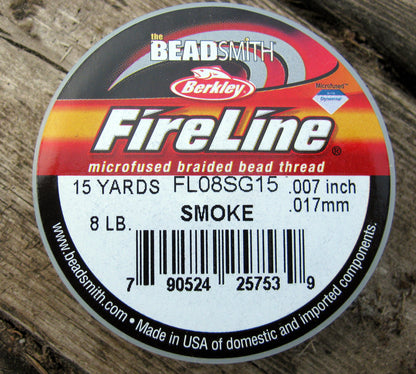 FireLine 8 LB - Smoke / mörkgrå, 15 YD