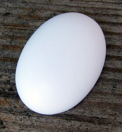 Luna Cabochon Oval - Opaque White 25x18 mm, 1 styck