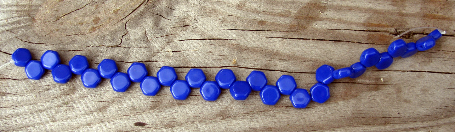 Honeycomb - Royal Blue Opaque 6mm, 1 sträng