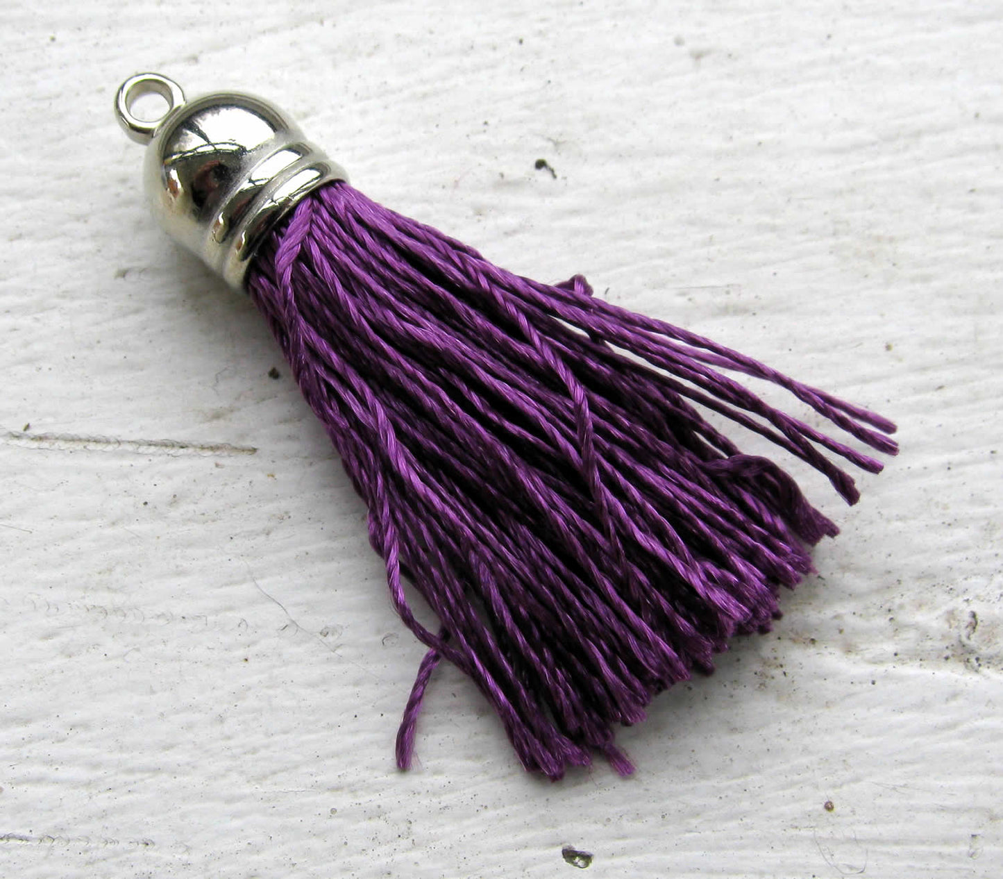 Hänge tassel silver - Trådar, Mörklila 40mm, 1 styck