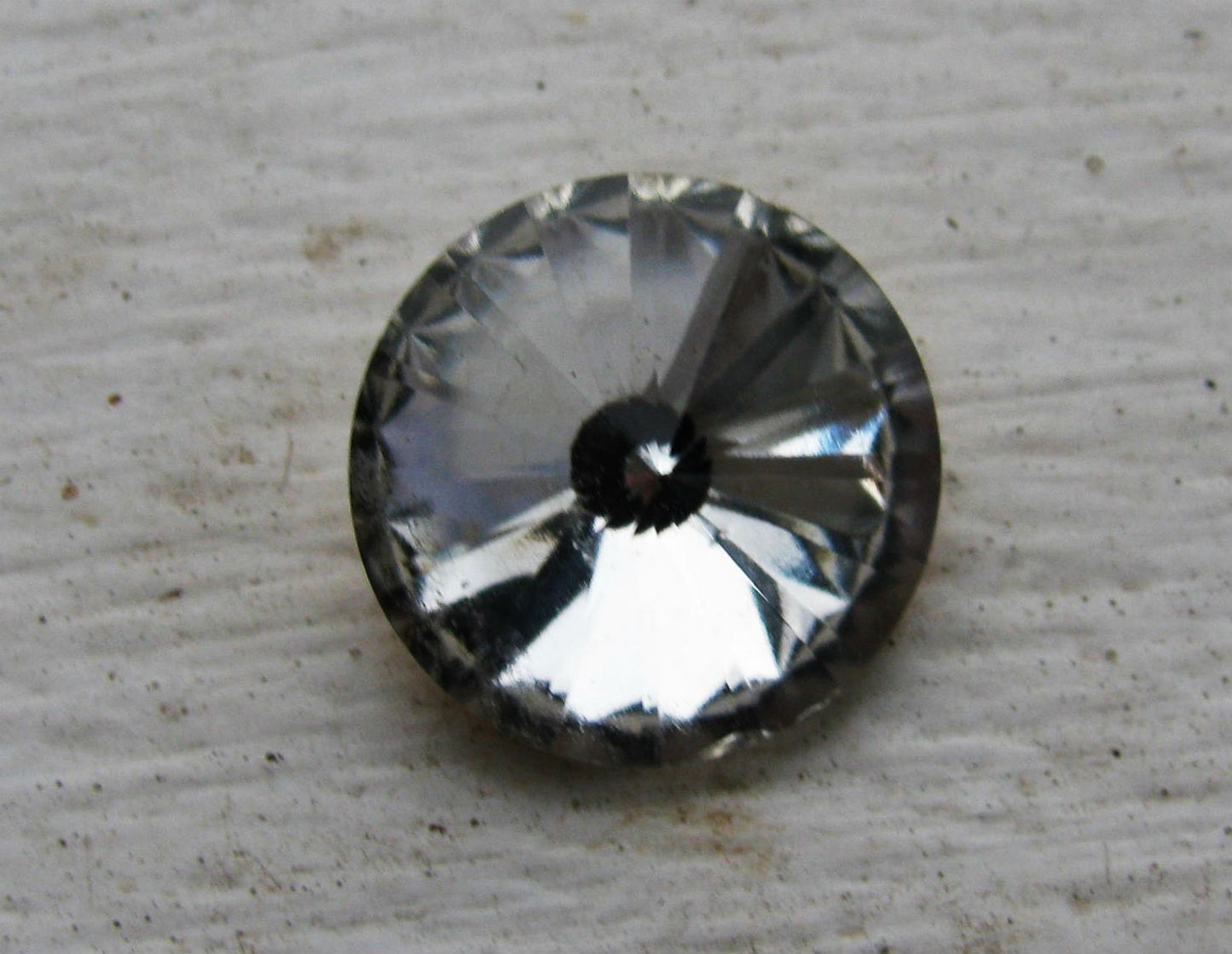 Matubo Rivoli - Crystal 14mm, 1 styck